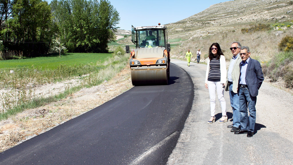 El delegado territorial visitó la semana pasada el inicio de las obras. / el adelantado