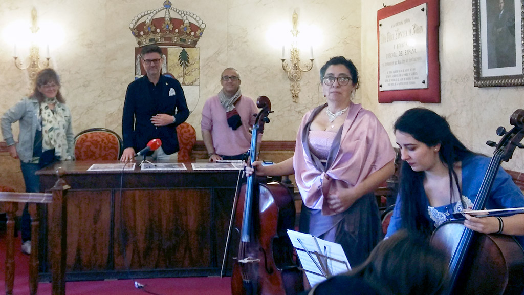 Un momento de la presentación ayer del Mercado Barroco en el Ayuntamiento.  / el adelantado