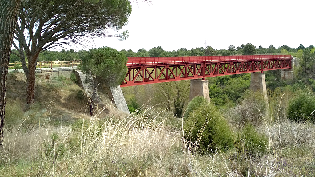 En en puente de hierro habrá un avituallamiento para todos.