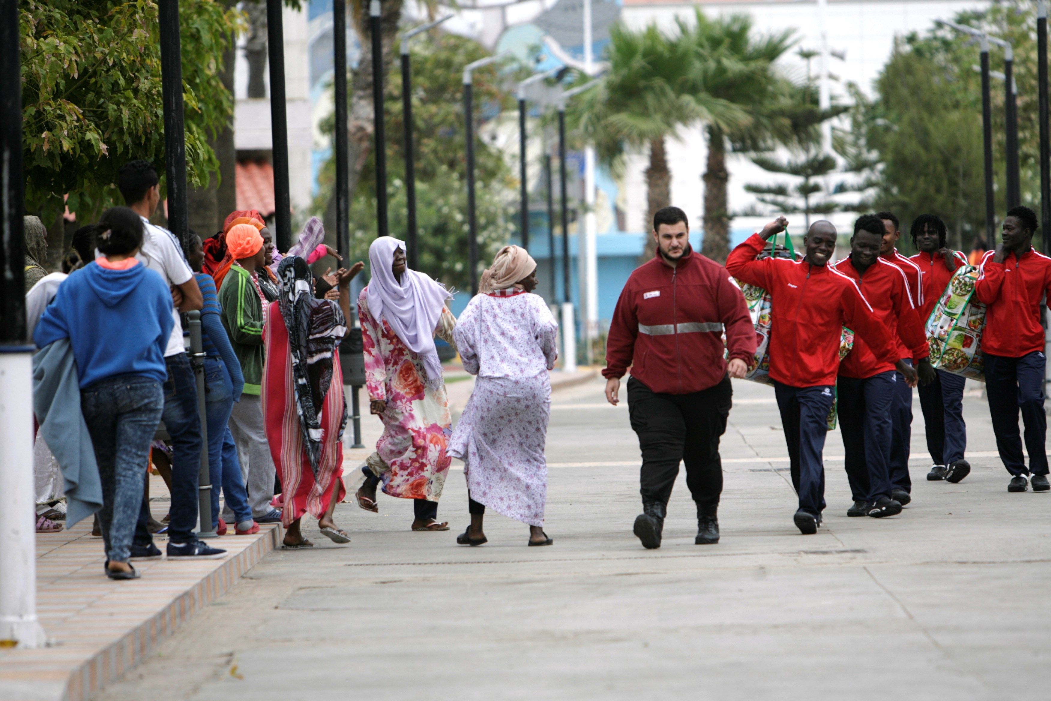 La valla de Melilla no sufría un intento de entrada tan numeroso desde el 21 de octubre de 2018.