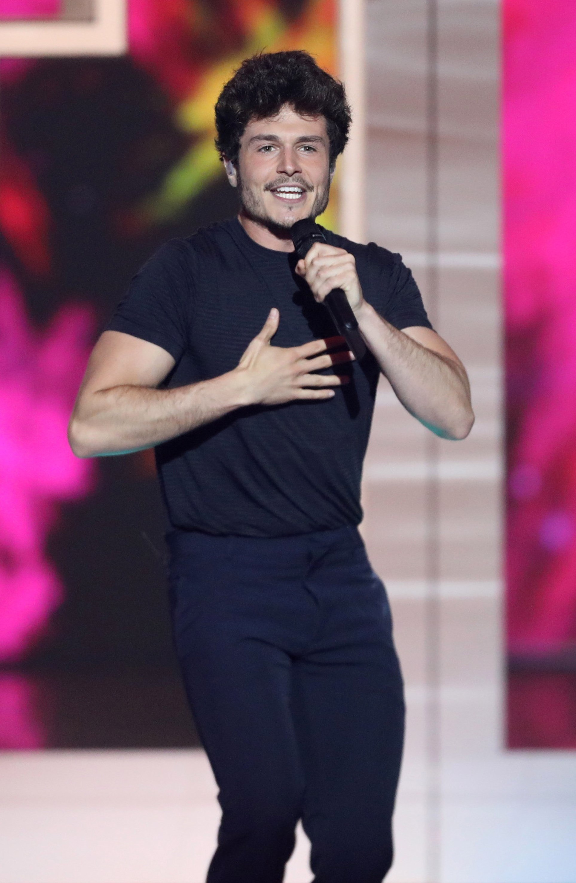 El representante de España en Eurovisión, Miki, en uno de sus actos. / efe