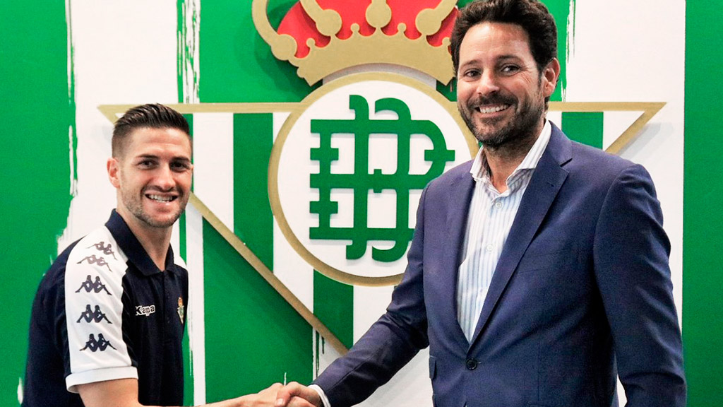 Rubén Cornejo renueva su contrato con el Real Betis. / REAL BETIS FUTSAL