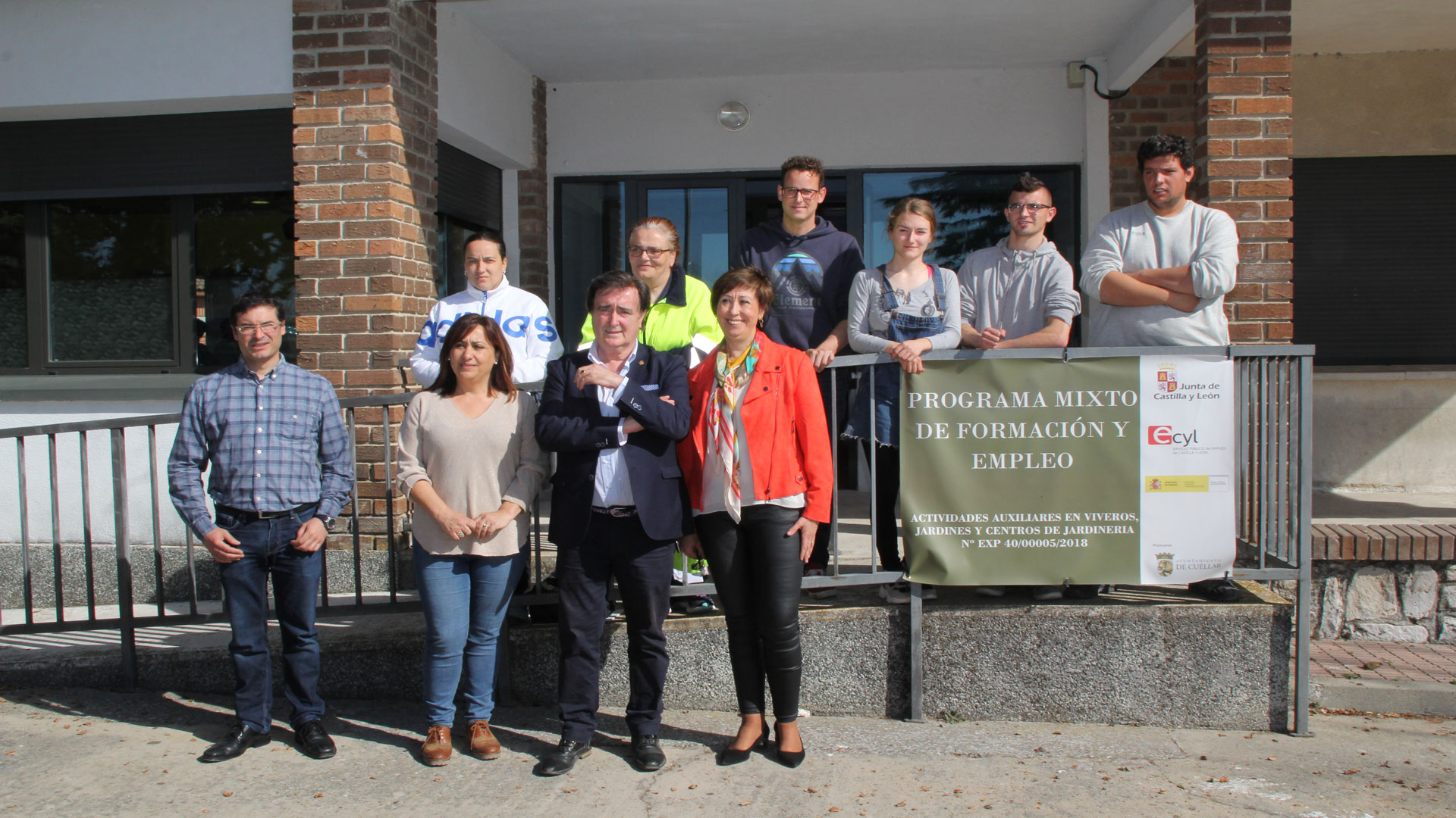Alumnos participantes en el programa de Formación y Empleo de Jardinería.. / c. núñez