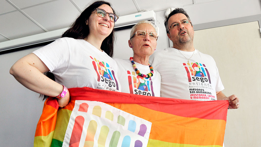 Gema Segoviano, Ana Cabeza y Marcos Tarilonte en la presentación de la XII Semana de la Diversidad de Segovia. / kamarero