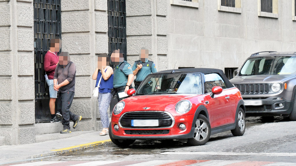 Los detenidos han comparecido ya ante el Juez, que ha ordenado las primeras medidas provisionales./ KAMARERO