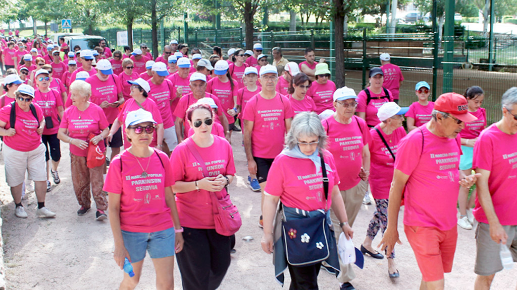 La II Marcha Parkinson fue éxito de participación y organización. / E.A.