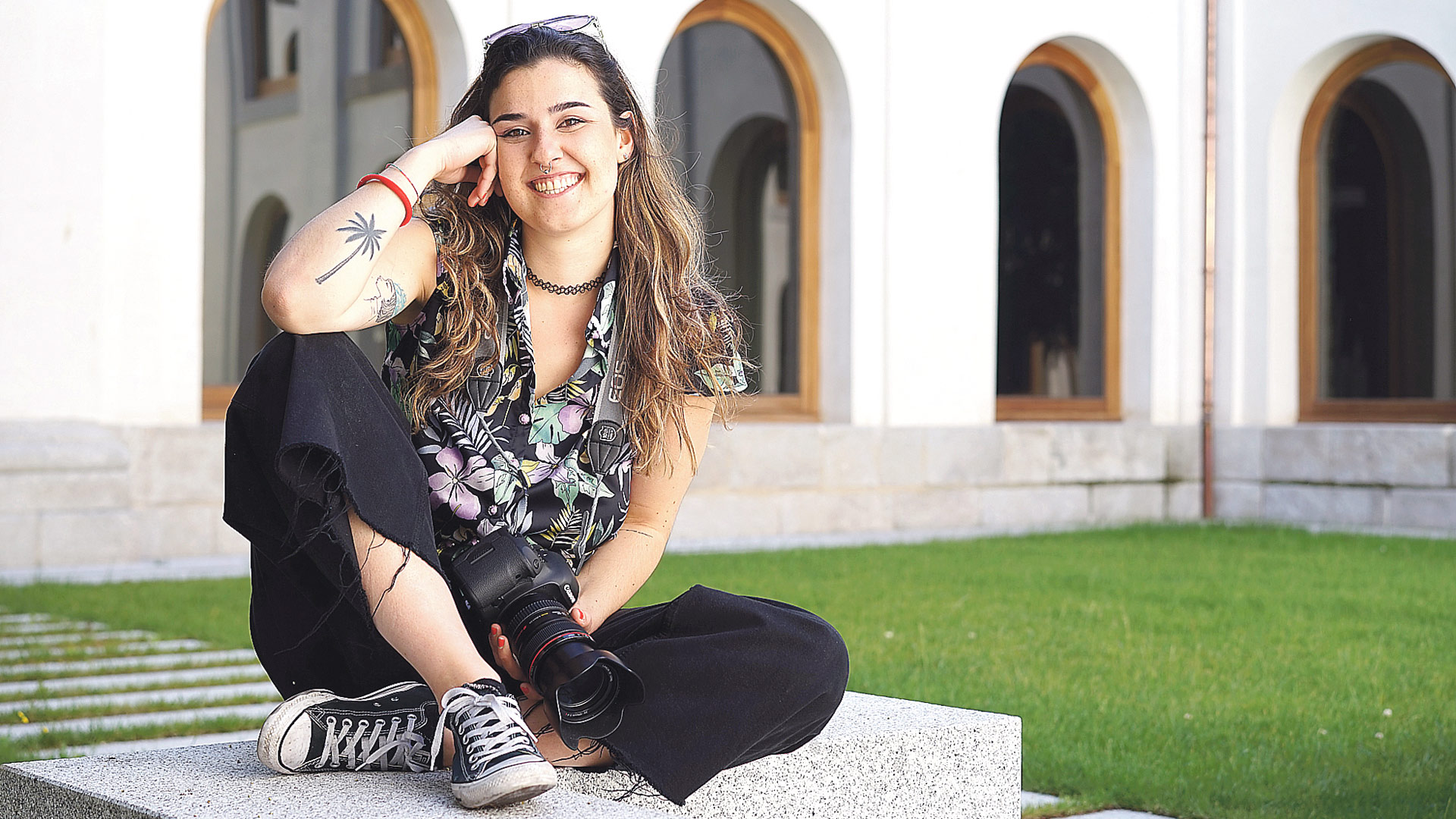 Lúa Otero acaba de terminar la carrera de Comunicación y Medios Digitales en IE University. / Roberto Arribas