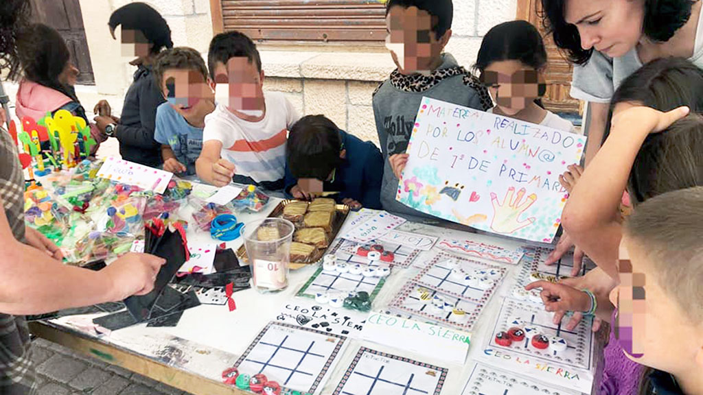 El CEO quería recaudar al menos 90 euros para dar internet a los refugiados./ E.A.