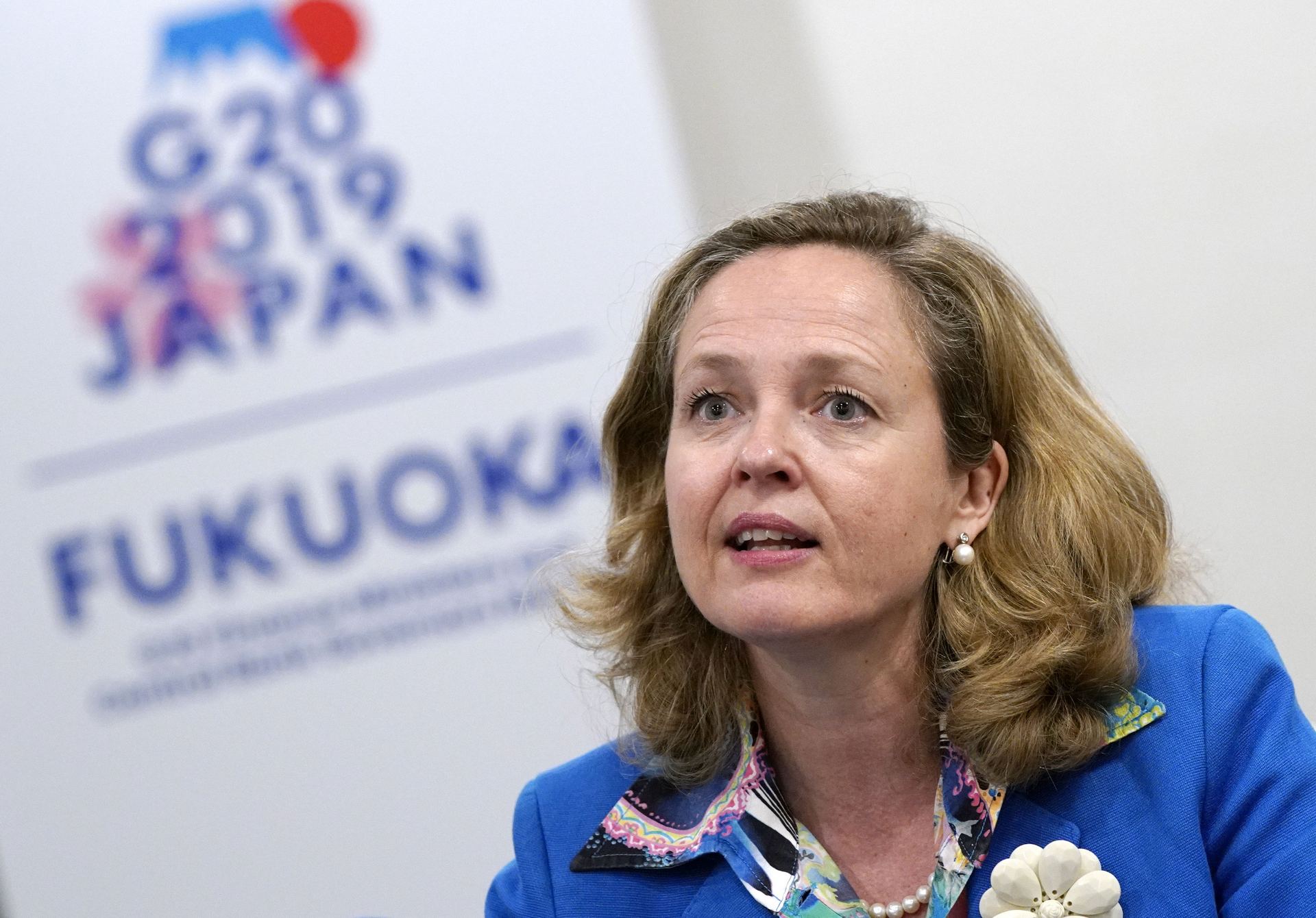 La ministra de Economía en funciones, Nadia Calviño, durante su intervención en Fukuoka. / Efe