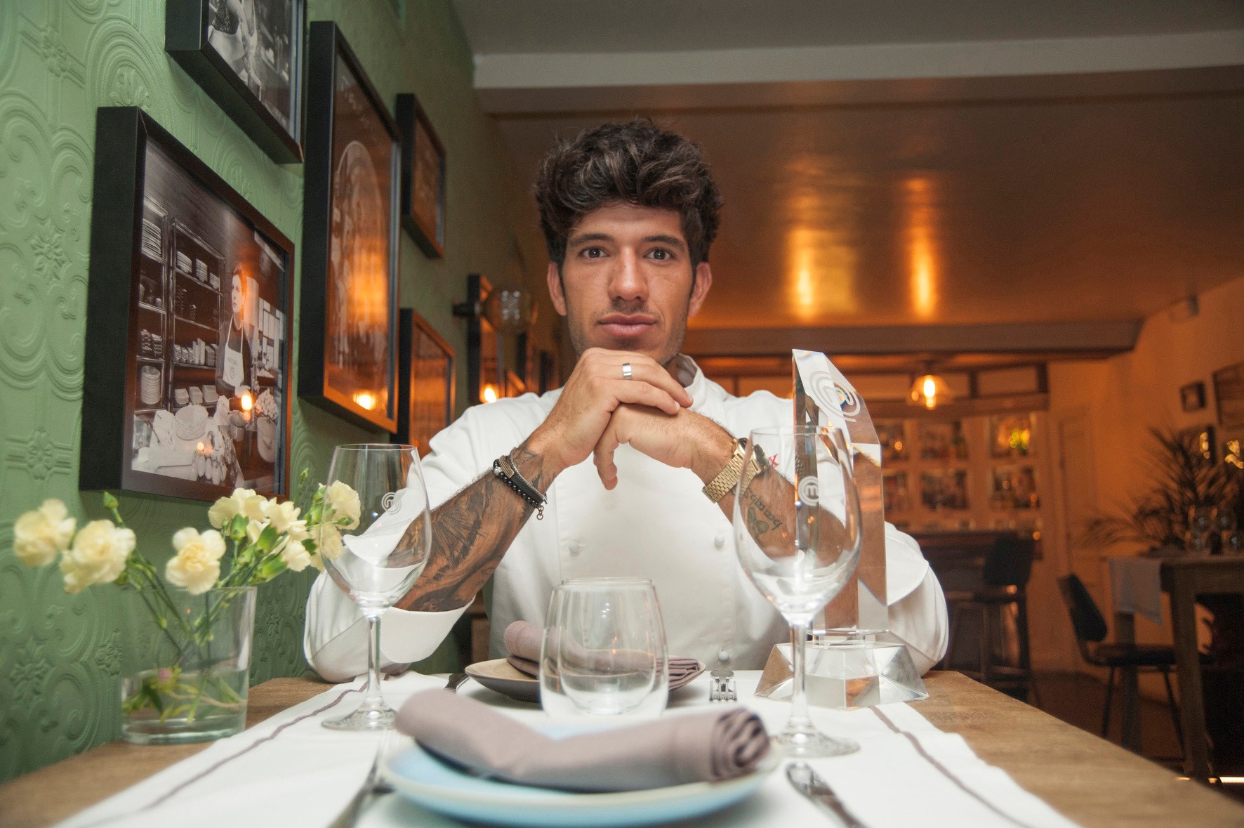 El joven Aleix, de 26 años, se impuso en el último duelo a una de las grandes favoritas, Teresa. / EFE