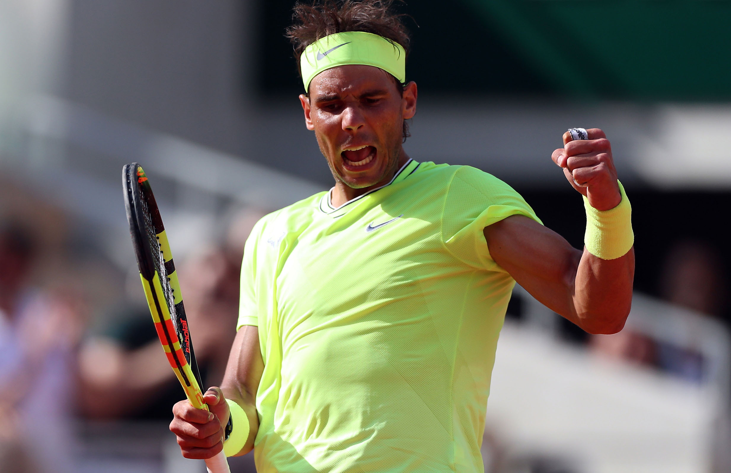 Nadal celebra su triunfo ante Londero en octavos de final de Roland Garros. / EFE