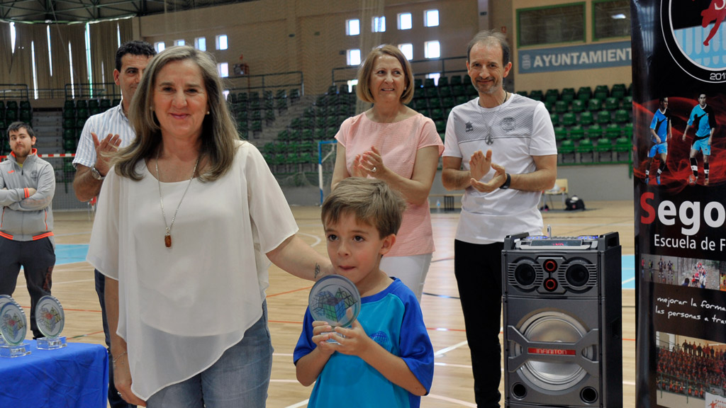 d3 3kama fs escolar memorial divi kam8455