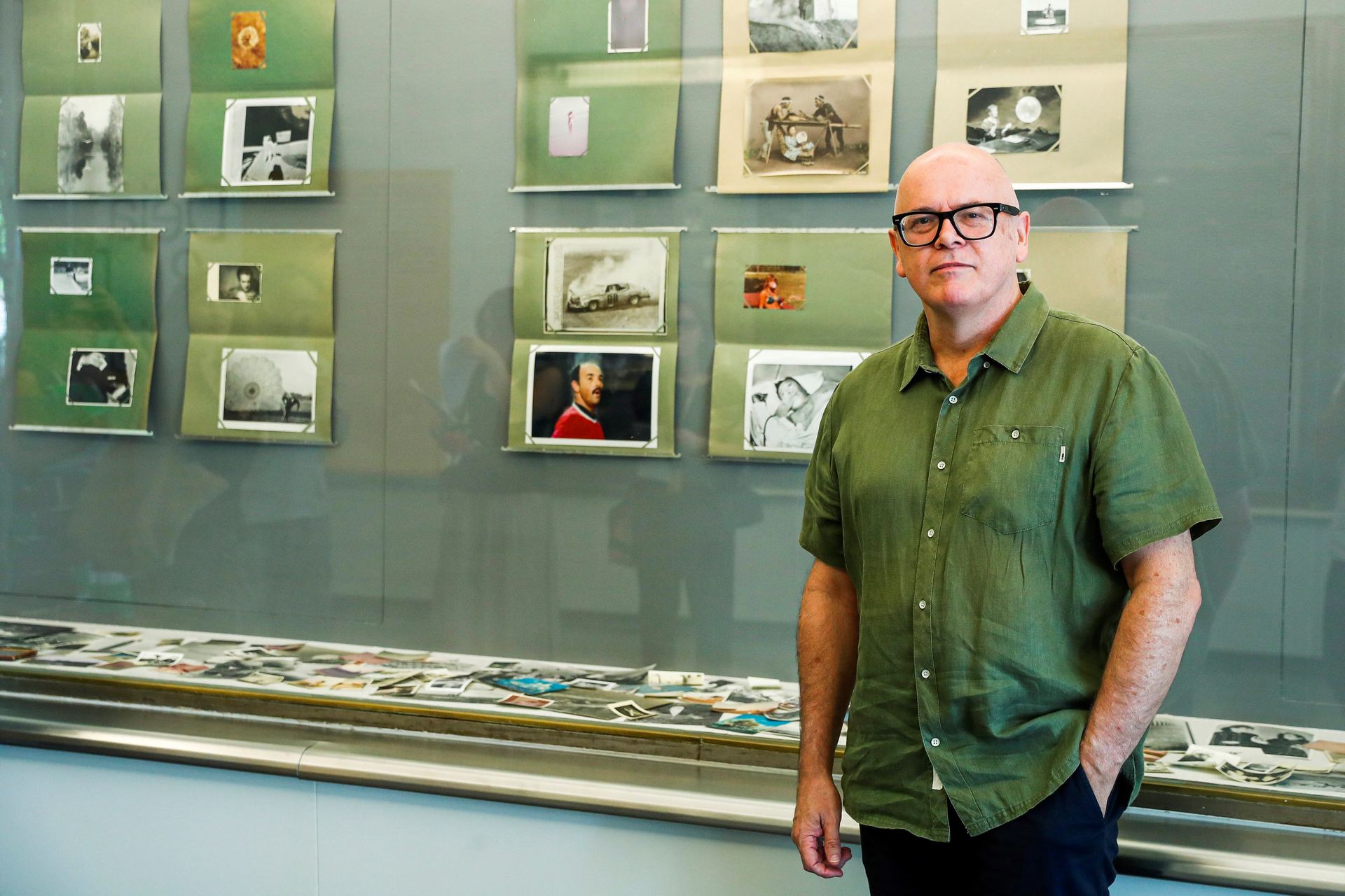 Patrick Pound en la presentación de ‘Fotografía y aire’. / EFE