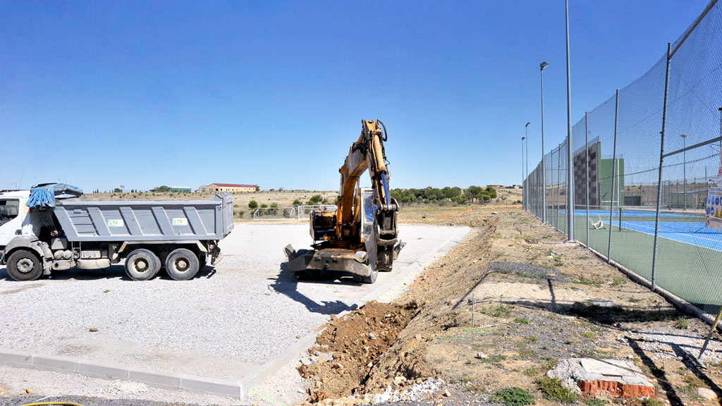 La superficie se ubica junto al complejo deportivo de la localidad. / kamarero