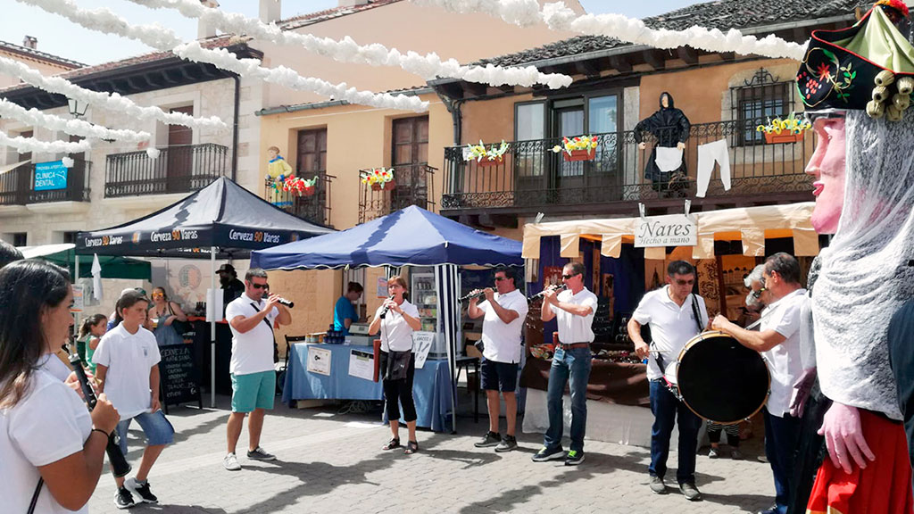 Diferentes grupos de música animarán las calles de Prádena a lo largo del fin de semana. / E.A.