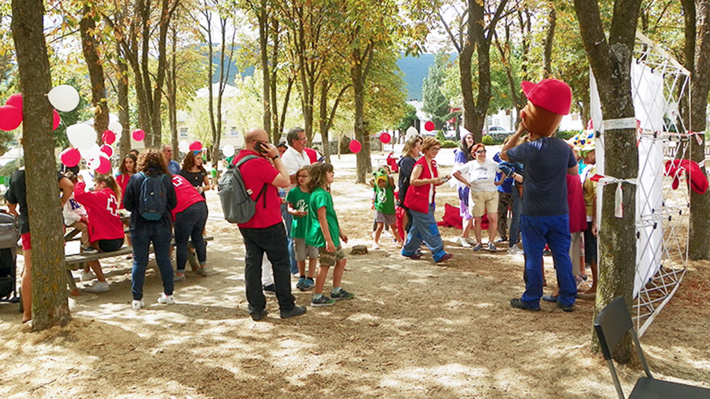 Durante toda la jornada, niños y mayores pudieron disfrutar de variadas actividades con la finalidad de unir a las generaciones y fomentar el voluntariado. / el adelantado