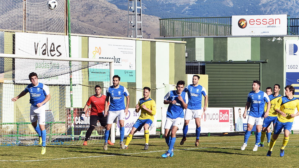 Imagen de un partido disputado por el Unami en el Esatadio Municipal de la Albuera./KAMARERO