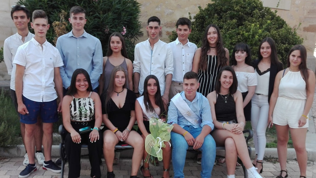 Este es el grupo de quintos que ha organizado este año el evento. /LOURDES MATARRANZ