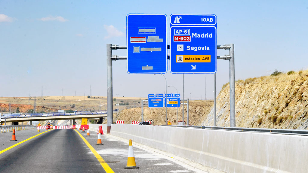 Tramo de la carretera SG-20 en uno de los enlaces con la AP-61 y N-603. / Kamarero