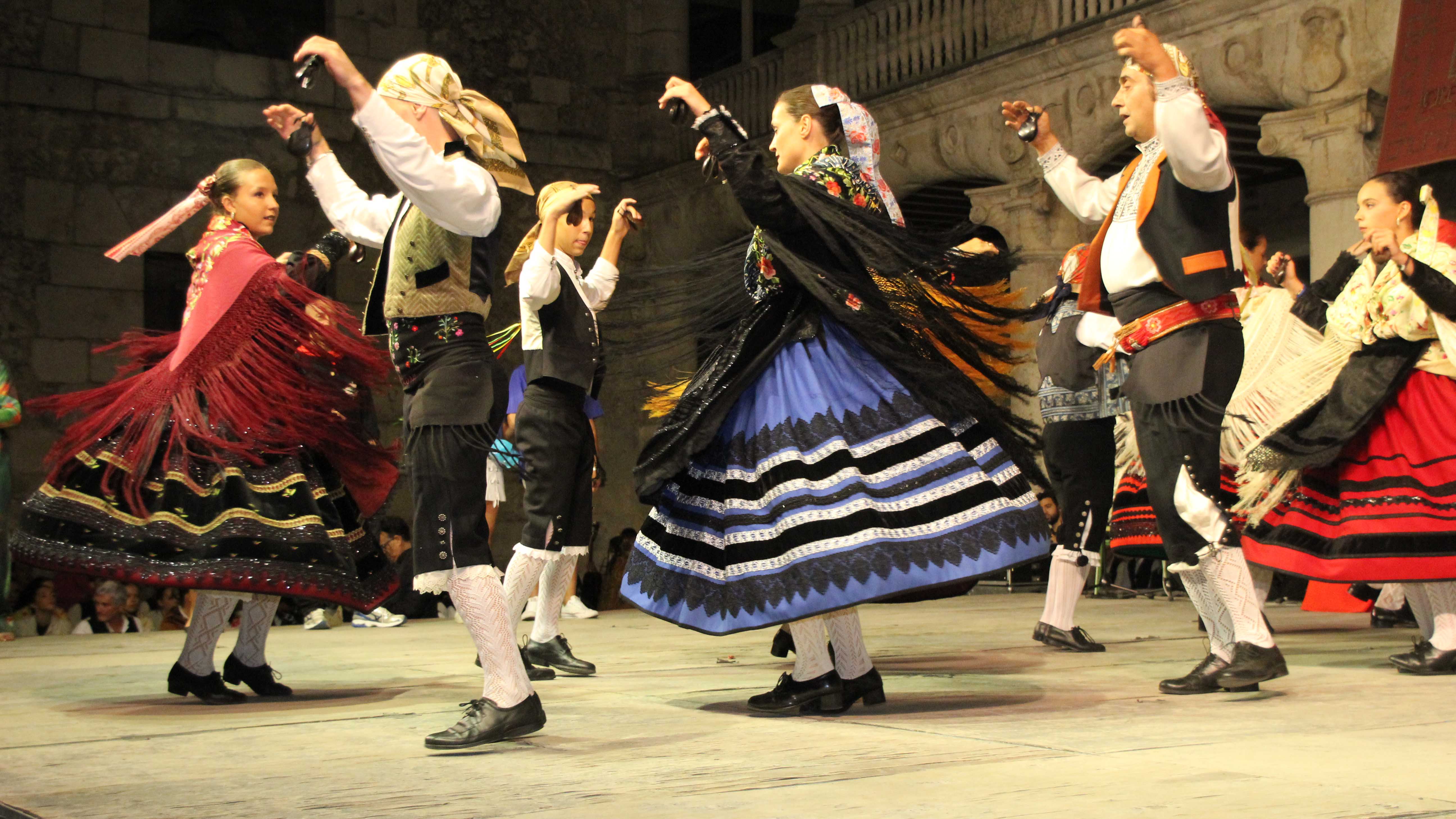Festival Nacional de Jota de años anteriores./ c. núñez