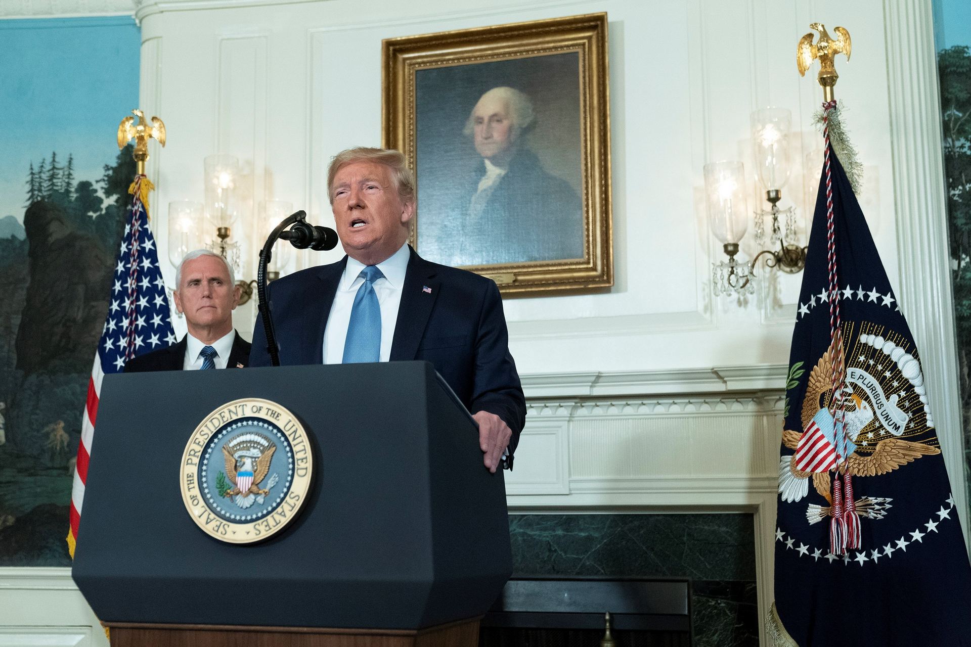 El presidente Donald Trump comparece ante los medios tras los dos tiroteos que sacudieron el país el fin de semana.