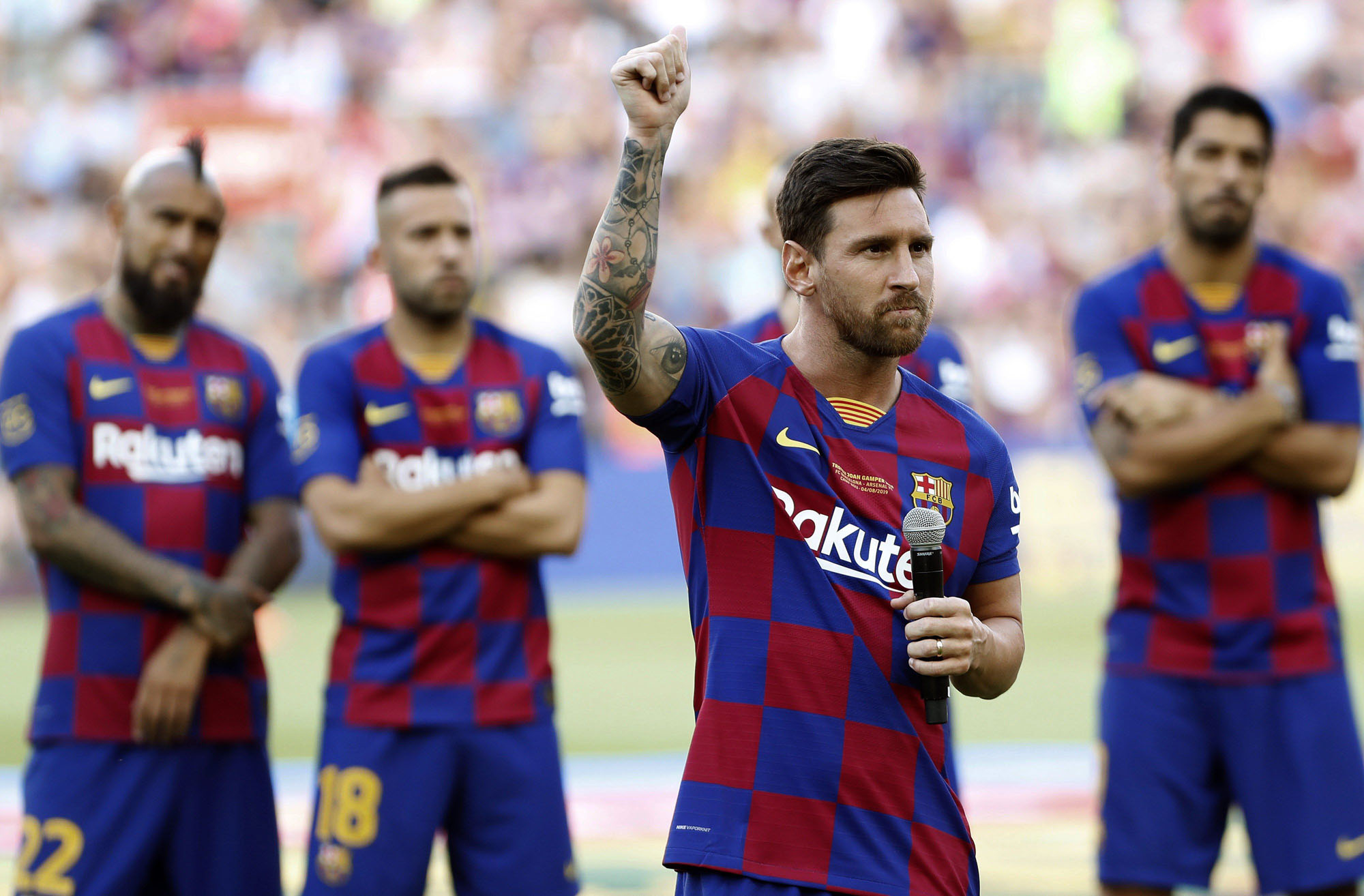Leo Messi, capitán del FC Barcelona, antes de la disputa del pasado trofeo Joan Gamper. / EFE