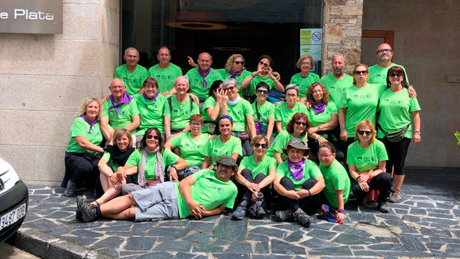 Vecinos de El Carracillo y de localidades cercanas en Sarria / c. n