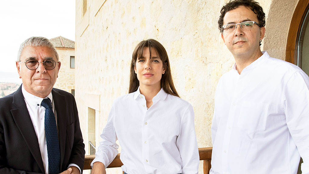 Robert Maggiori (izquierda) y Carlota Casiraghi mostraron su pasión por la filosofía. / Lisbeth Salas