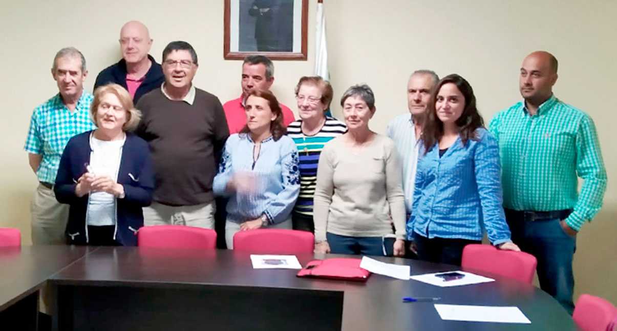 Integrantes de la asociación de Fuentesaúco./ el adelantado