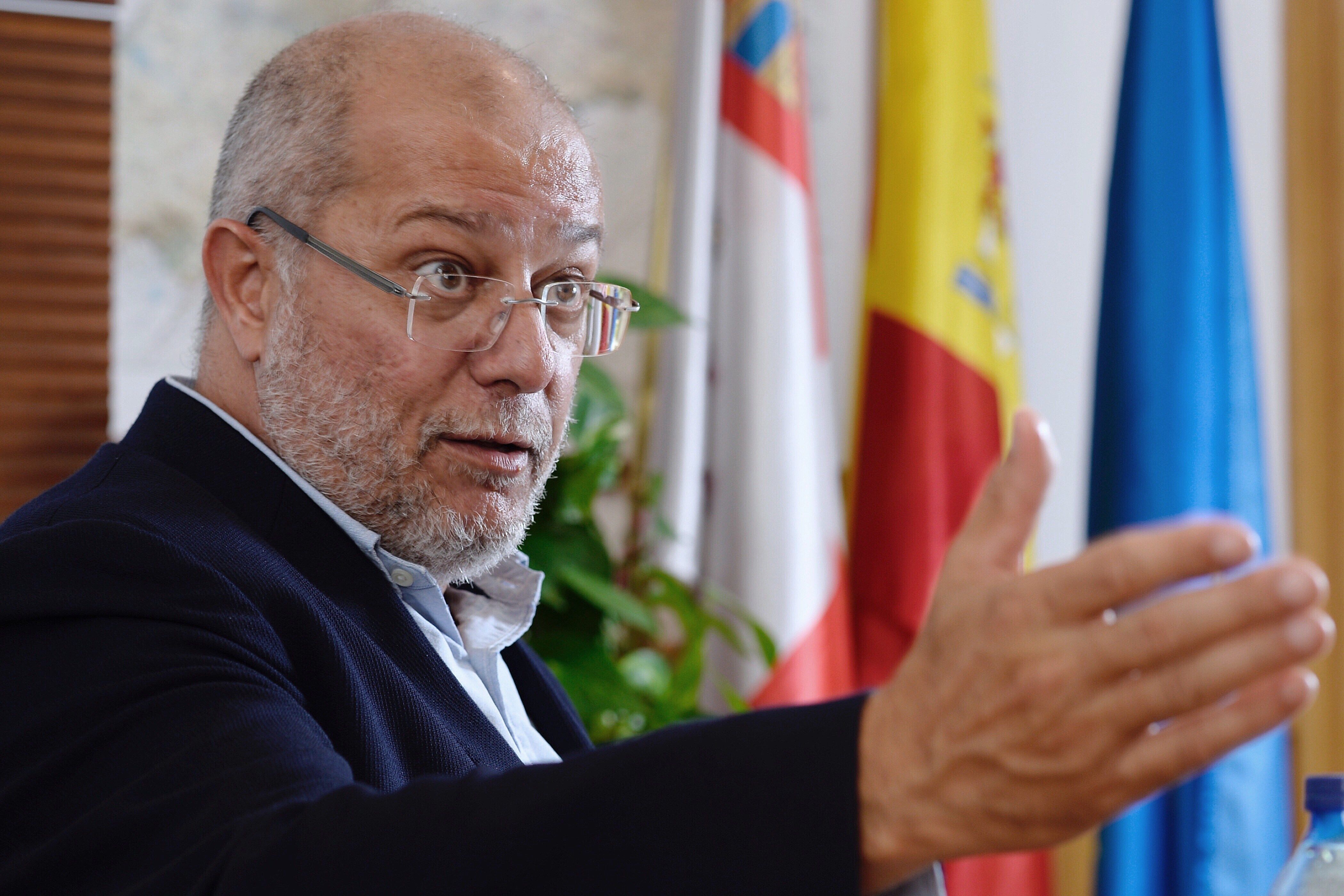 El vicepresidente y consejero de Ordenación Territorial de la Junta de Castilla y León, Francisco Igea. / EFE