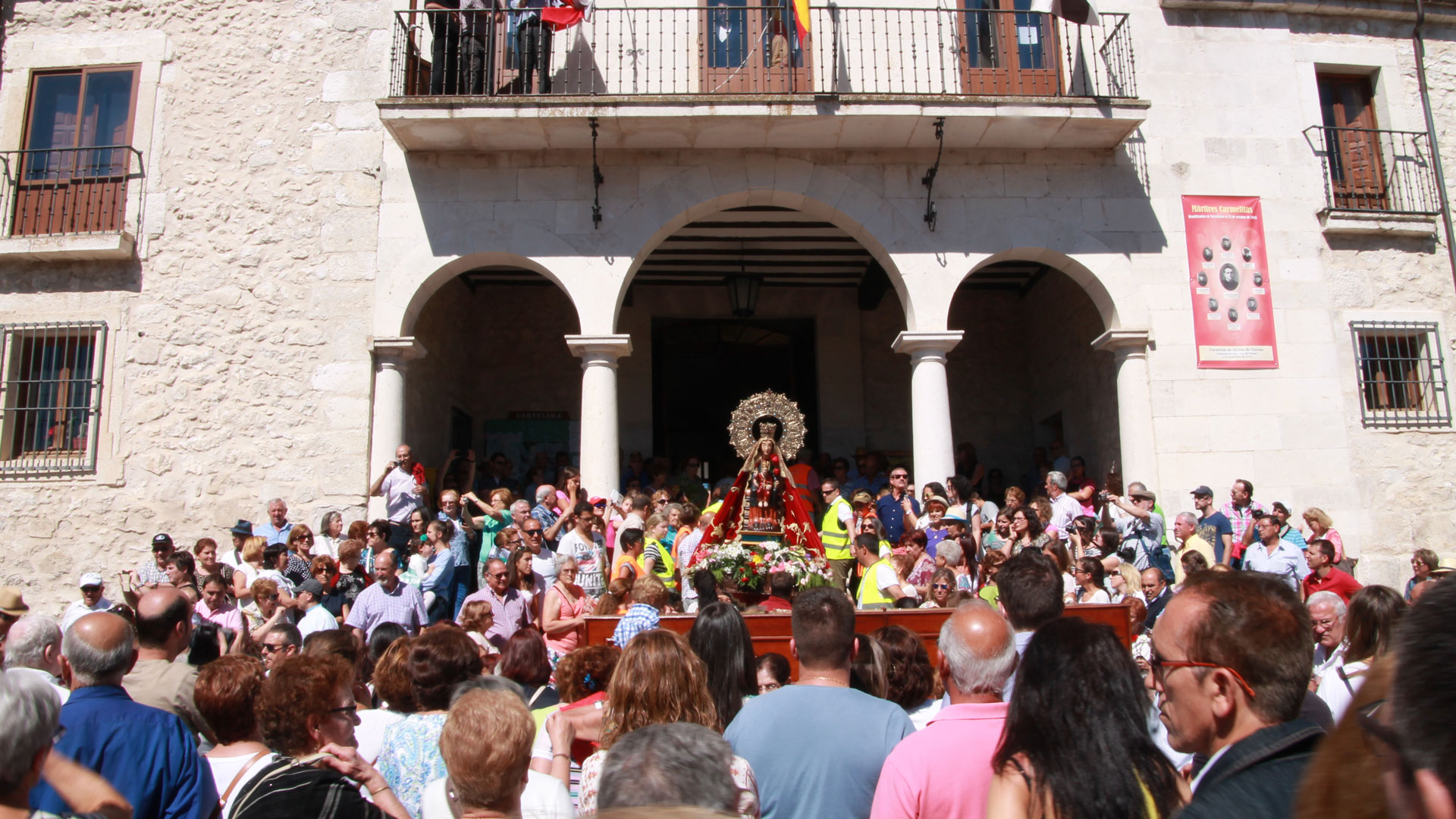 Instantes de la Romería de El Henar, que se celebra el día 15 de septiembre. / c.n.