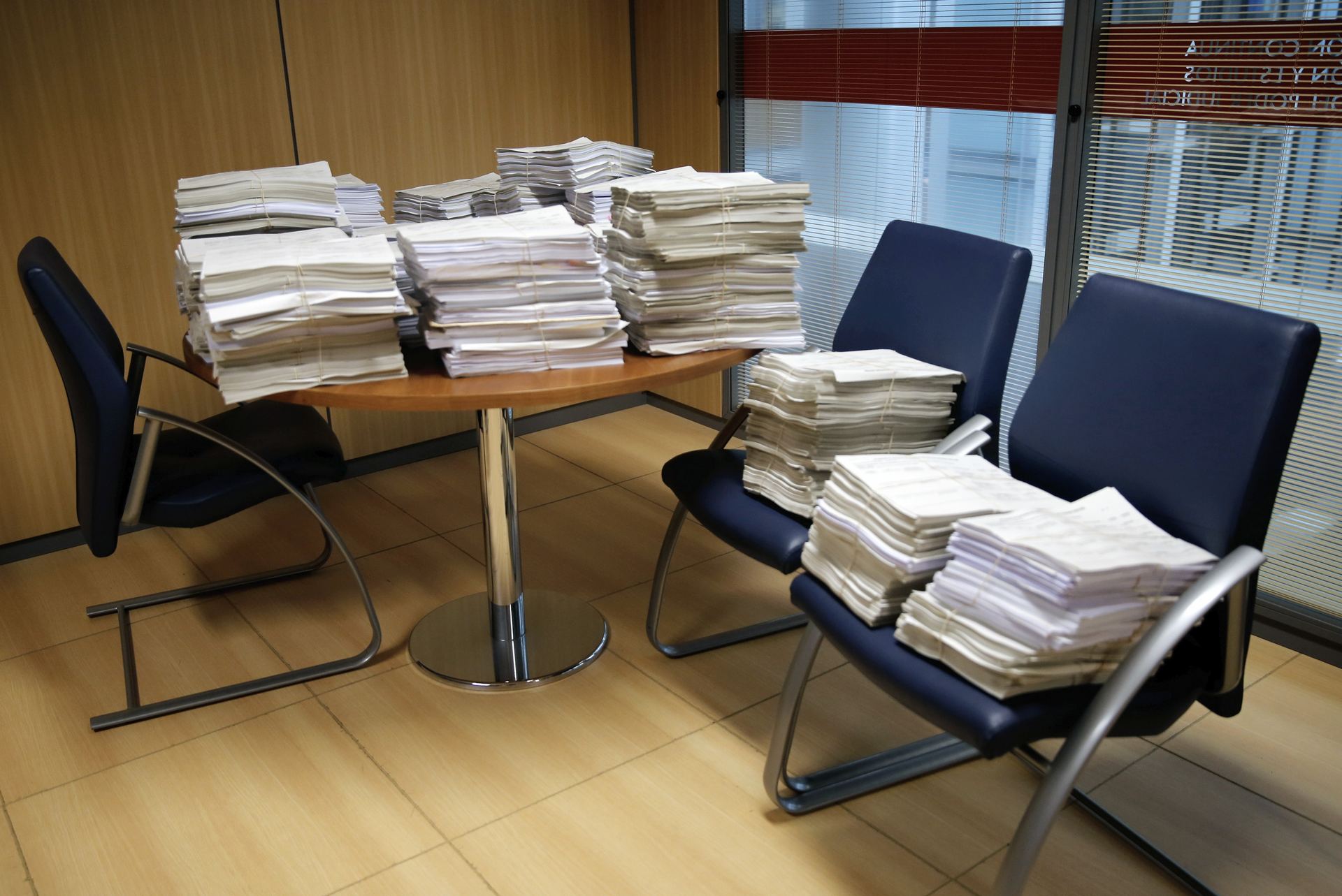 El número de reclamaciones registradas a cierre del sexto mes del año se situó en 1.198.283. / Efe