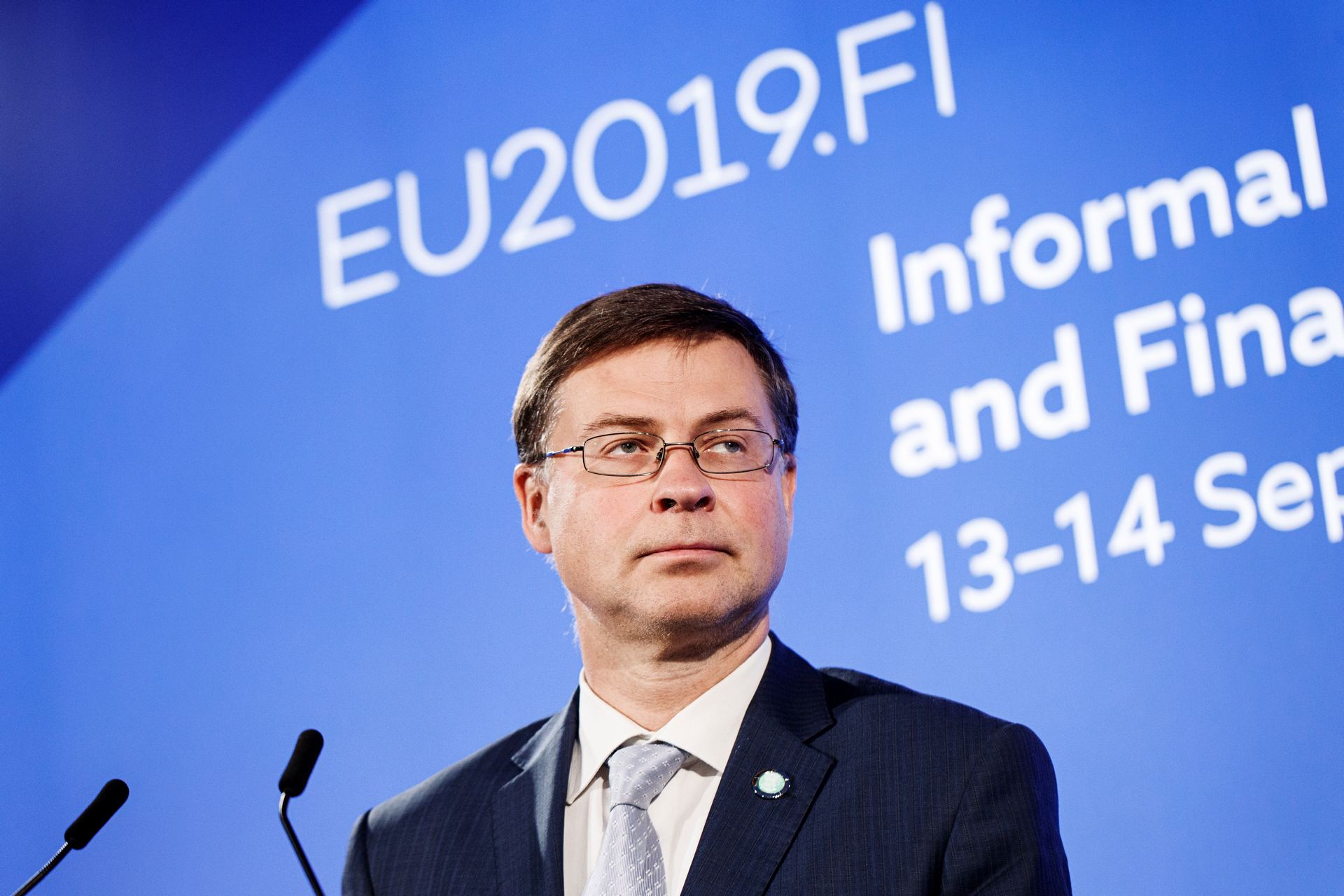El vicepresidente de la Comisión Europea para el Euro, Valdis Dombrovskis. / Efe