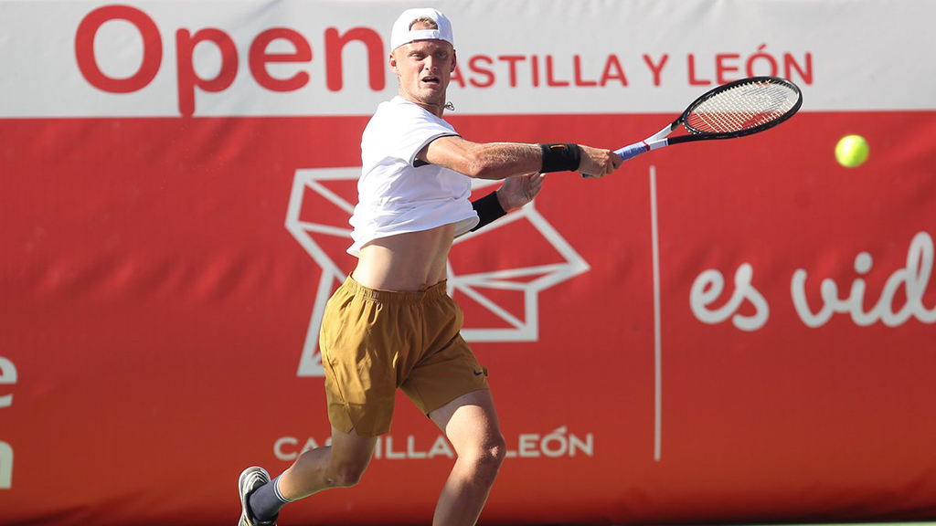 Imagen de Nicola Kuhn durante un partido en el Open de Castilla y León. / EL ADELANTADO.