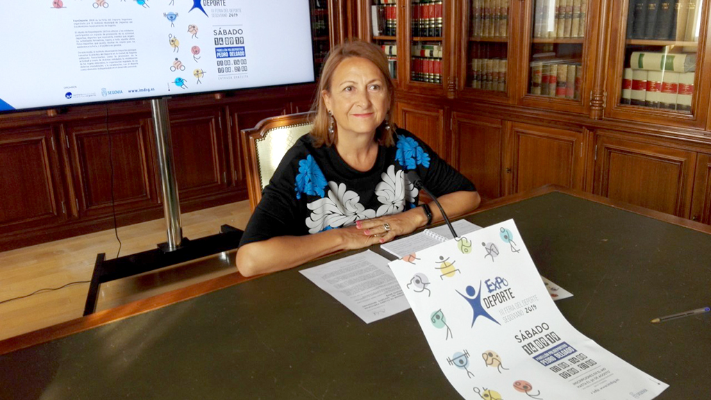 Marian Rueda, momentos antes de la presentación de la Feria Deportiva. / EL ADELANTADO