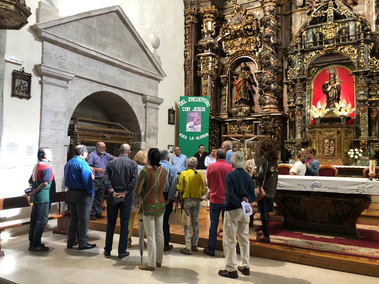 Visita al templo de San Miguel guiada por Juan Carlos Llorente./ c.n..