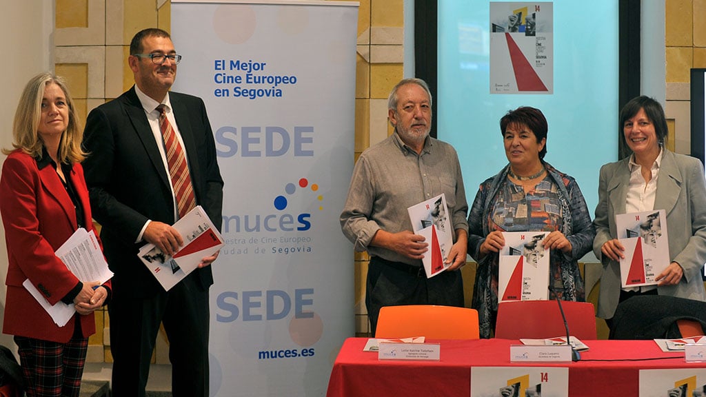 Presentación de la MUCES 2019 con la presencia de los representatnes políticos y organizadores de la muestra./kamarero