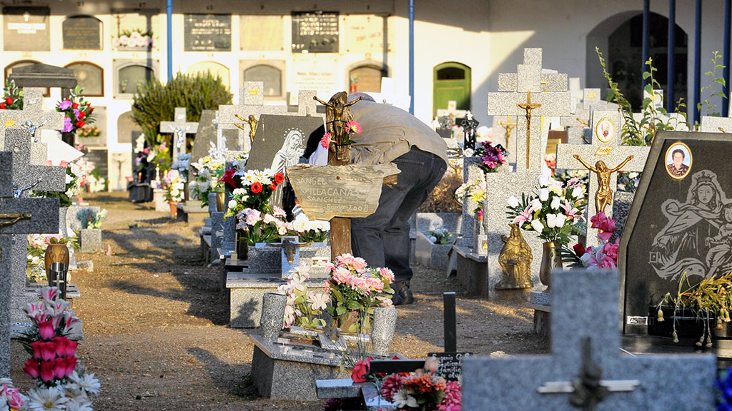 04 1kama cementerio santo angel kam1308