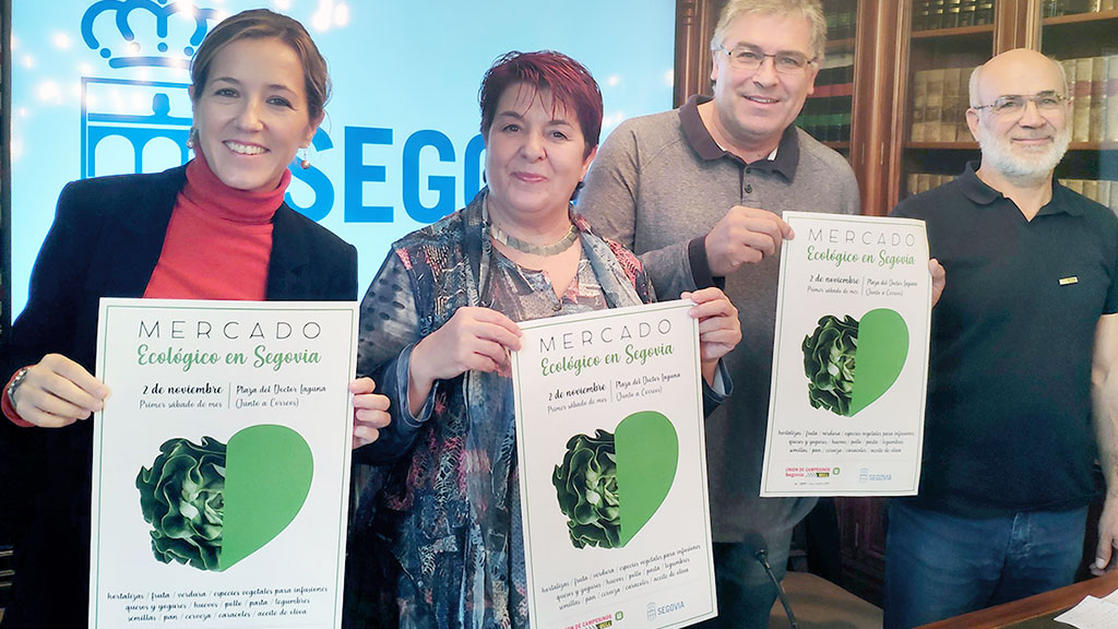 De izqd. a dch., Ana Peñalosa, Clara Luquero, José Manuel Palomares y Fernando de la Fuente. / E. A.
