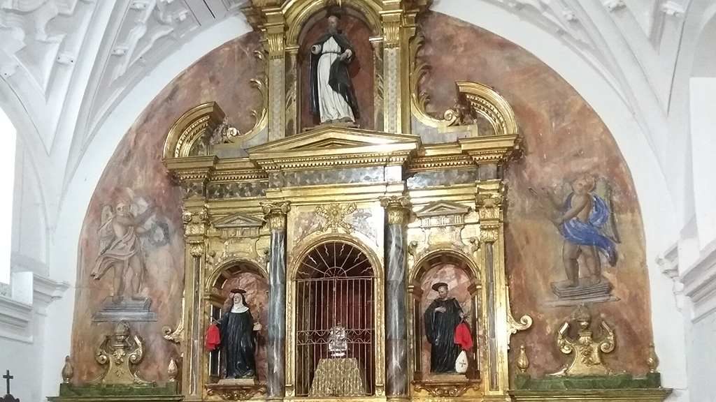 Capilla de los santos mártires Valentín y Engracia, en la iglesia de Caballar. / e.a.