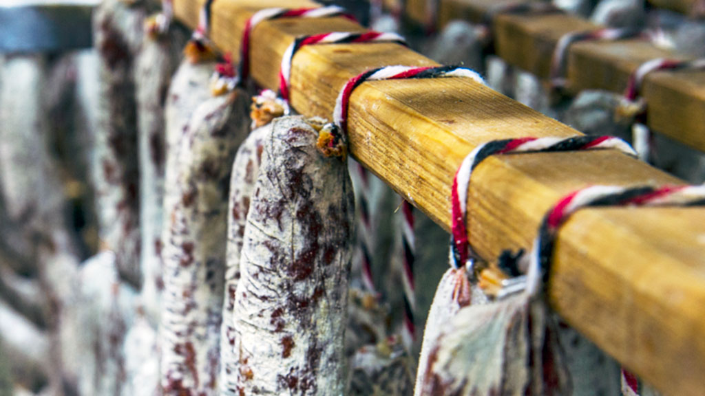 La carne ha subido de precio en los últimos meses. / el adelantado