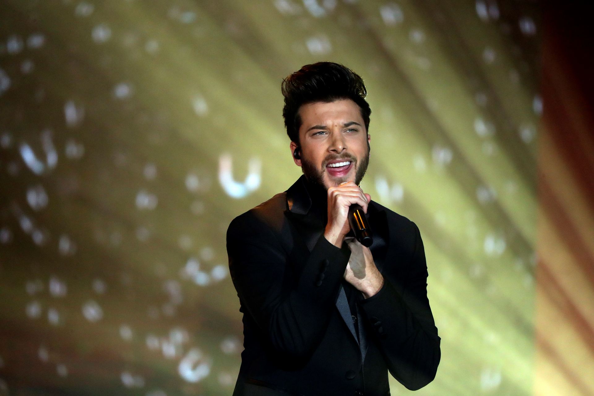 El cantante Blas Cantó representará a España en el principal festival de música europeo el 16 de mayo en Rotterdam.