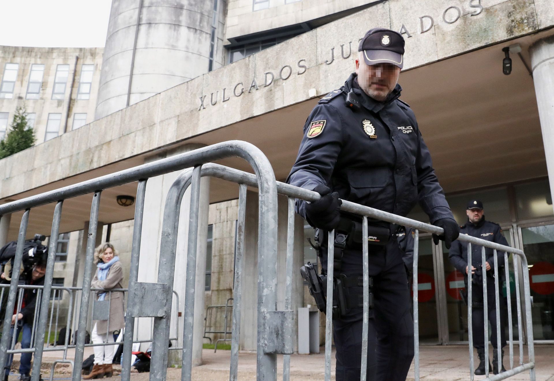 El banquillo de los juzgados espera a José Enrique Abuín, ‘el Chicle’, quien oirá el veredicto del jurado popular. / EFE