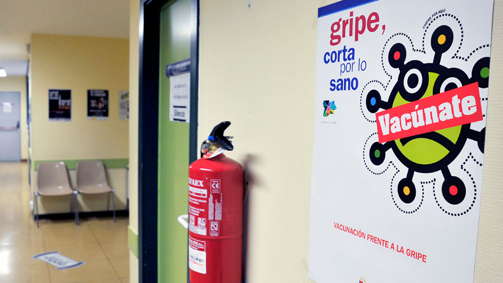 Los centros de salud son uno de los principales puntos de vacunación. / KAMARERO