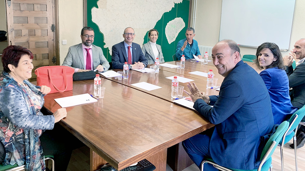 Reunión de la Junta Rectora del Consorcio de la UNED en Segovia que aprobó el presupuesto inicial de 2020. / E. A.