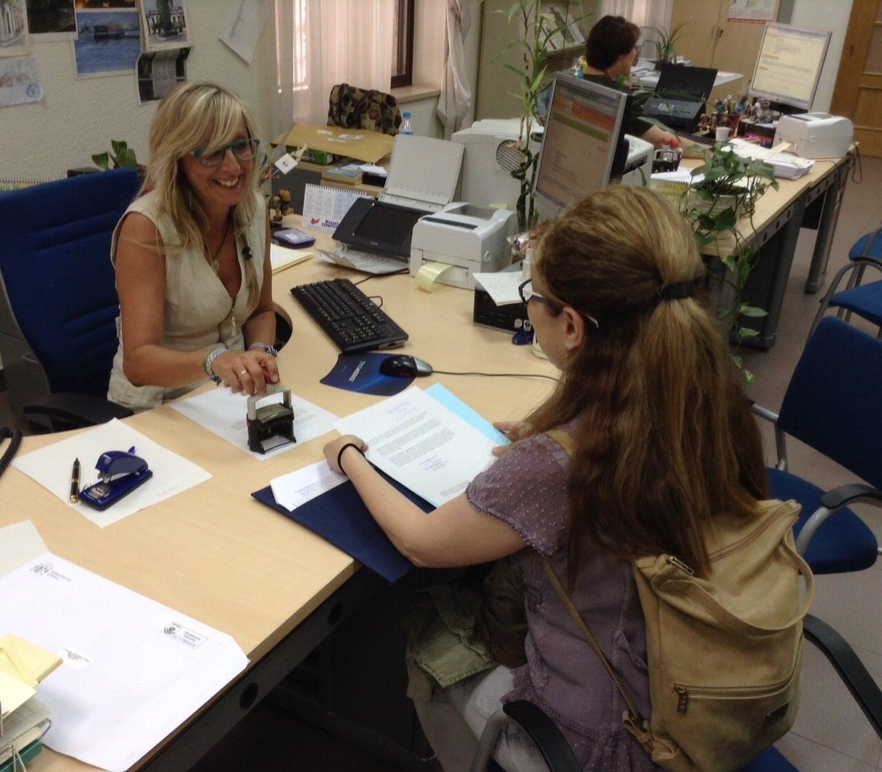 La Red de Oficinas Integradas de atención al ciudadano cuenta con la adhesión de 742 entidades locales regionales. / e. P.