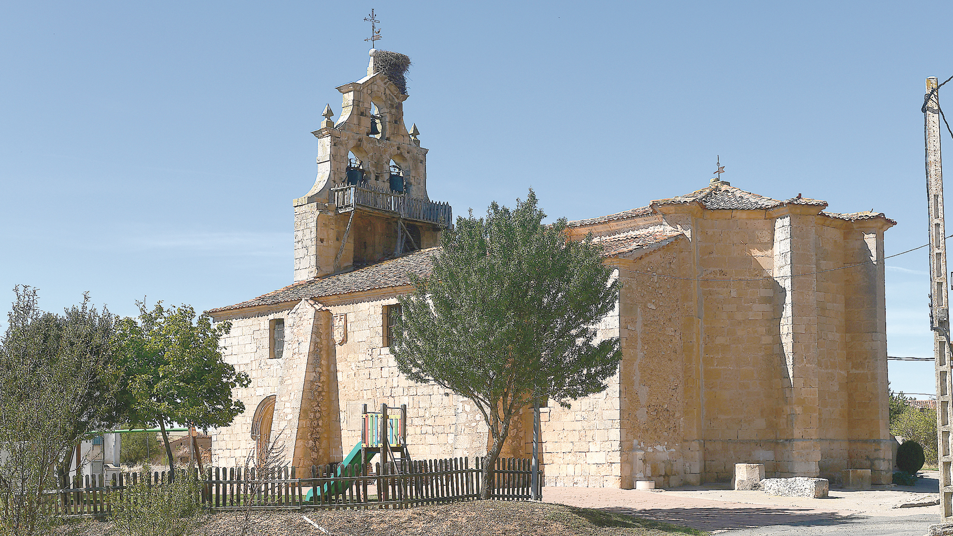 Iglesia parroquial de San Pedro Apóstol.