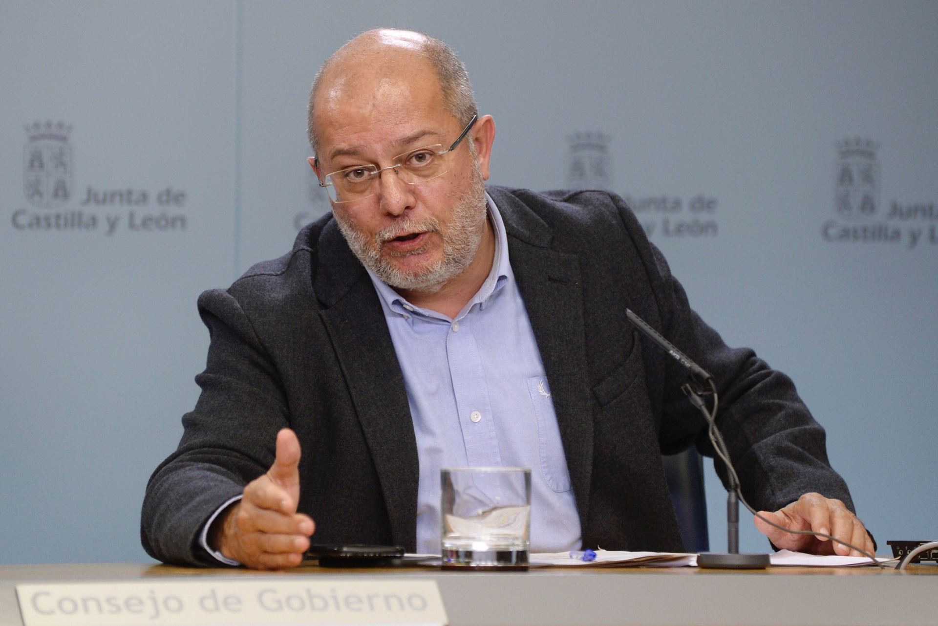 El vicepresidente, portavoz y consejero de Transparencia, de la Junta de Castilla y León, Francisco Igea. / efe