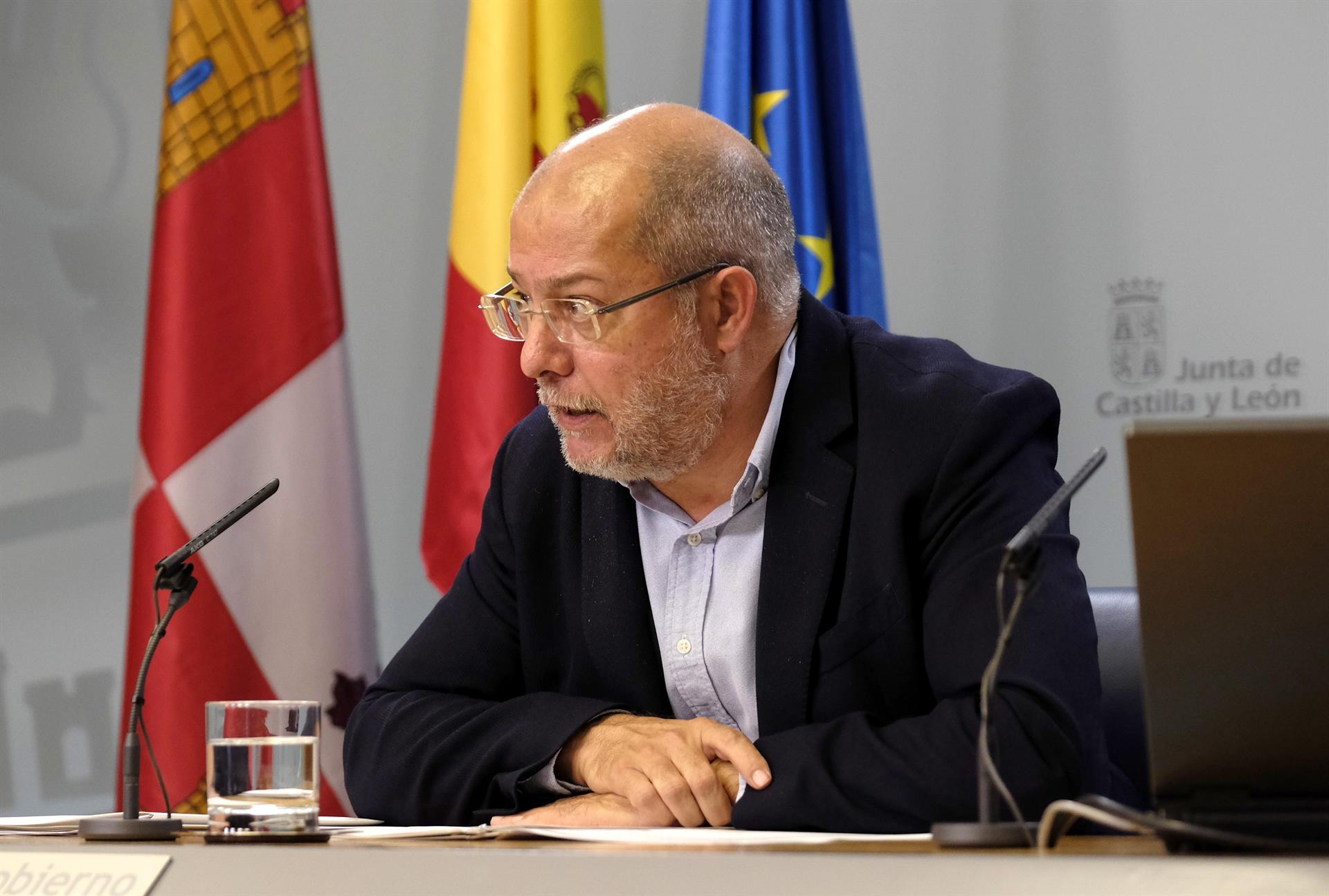 El vicepresidente de la Junta y consejero de Transparencia, Ordenación del Territorio y Acción Exterior, Francisco Igea. / Efe