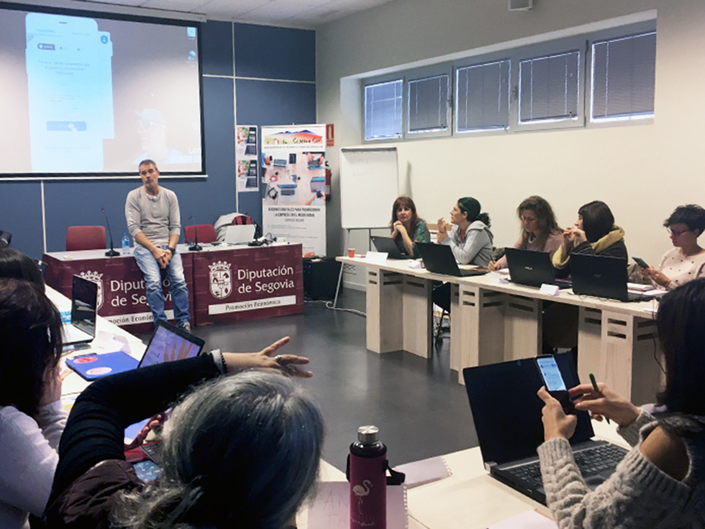 Los talleres ya se pusieron en marcha el año pasado con gran éxito. / E. A.